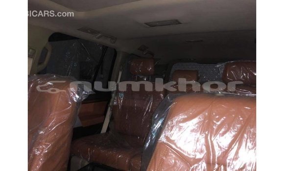Buy Import Toyota Land Cruiser Black Car in Import - Dubai in Bumthang Buy Import Toyota Land Cruiser Black Car in Import - Dubai in Bumthang