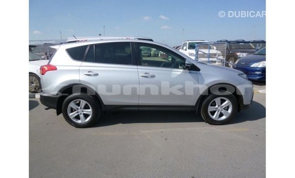 Buy Import Toyota 4Runner Other Car in Import - Dubai in Bumthang Buy Import Toyota 4Runner Other Car in Import - Dubai in Bumthang