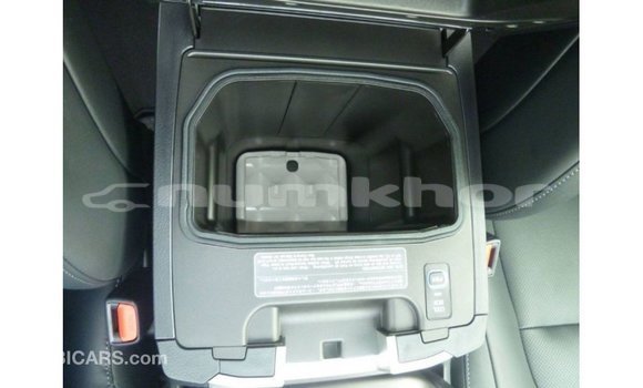 Buy Import Toyota Land Cruiser Black Car in Import - Dubai in Bumthang Buy Import Toyota Land Cruiser Black Car in Import - Dubai in Bumthang