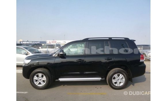 Buy Import Toyota Land Cruiser Black Car in Import - Dubai in Bumthang Buy Import Toyota Land Cruiser Black Car in Import - Dubai in Bumthang