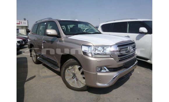 Buy Import Toyota Land Cruiser Other Car in Import - Dubai in Bumthang Buy Import Toyota Land Cruiser Other Car in Import - Dubai in Bumthang