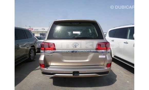 Buy Import Toyota Land Cruiser Other Car in Import - Dubai in Bumthang Buy Import Toyota Land Cruiser Other Car in Import - Dubai in Bumthang