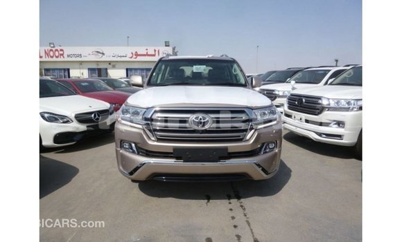 Buy Import Toyota Land Cruiser Other Car in Import - Dubai in Bumthang Buy Import Toyota Land Cruiser Other Car in Import - Dubai in Bumthang
