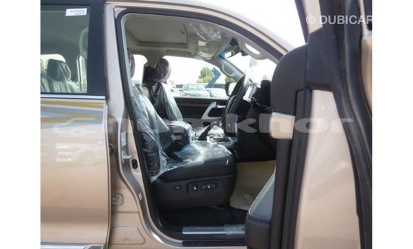 Buy Import Toyota Land Cruiser Other Car in Import - Dubai in Bumthang Buy Import Toyota Land Cruiser Other Car in Import - Dubai in Bumthang