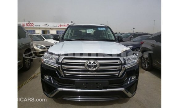 Buy Import Toyota Land Cruiser Black Car in Import - Dubai in Bumthang Buy Import Toyota Land Cruiser Black Car in Import - Dubai in Bumthang