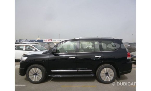 Buy Import Toyota Land Cruiser Black Car in Import - Dubai in Bumthang Buy Import Toyota Land Cruiser Black Car in Import - Dubai in Bumthang