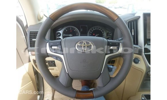 Buy Import Toyota Land Cruiser Other Car in Import - Dubai in Bumthang Buy Import Toyota Land Cruiser Other Car in Import - Dubai in Bumthang