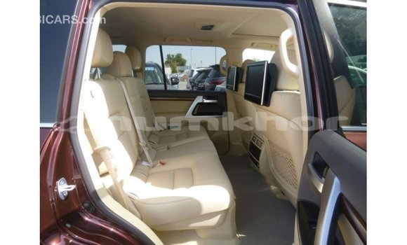 Buy Import Toyota Land Cruiser Brown Car in Import - Dubai in Bumthang Buy Import Toyota Land Cruiser Brown Car in Import - Dubai in Bumthang