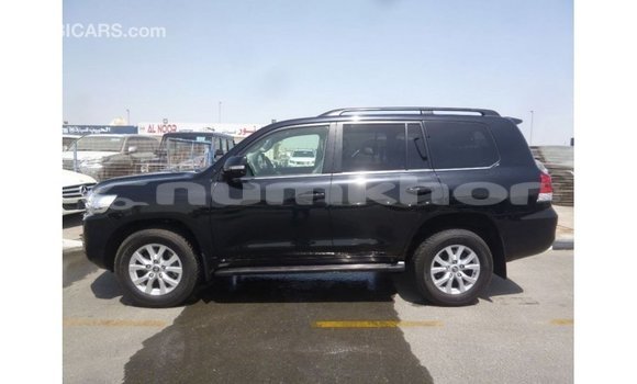 Buy Import Toyota Land Cruiser Black Car in Import - Dubai in Bumthang Buy Import Toyota Land Cruiser Black Car in Import - Dubai in Bumthang