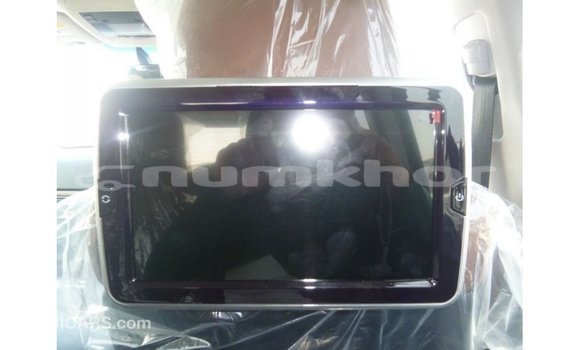 Buy Import Toyota Land Cruiser Black Car in Import - Dubai in Bumthang Buy Import Toyota Land Cruiser Black Car in Import - Dubai in Bumthang