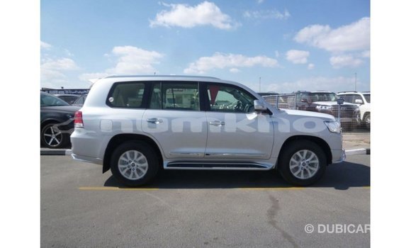 Buy Import Toyota Land Cruiser Other Car in Import - Dubai in Bumthang Buy Import Toyota Land Cruiser Other Car in Import - Dubai in Bumthang