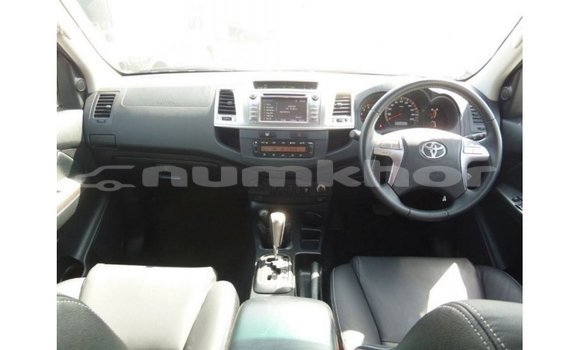 Buy Import Toyota Hilux Other Car in Import - Dubai in Bumthang Buy Import Toyota Hilux Other Car in Import - Dubai in Bumthang