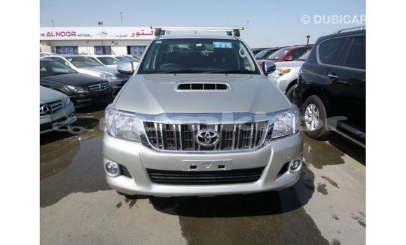 Buy Import Toyota Hilux Other Car in Import - Dubai in Bumthang Buy Import Toyota Hilux Other Car in Import - Dubai in Bumthang