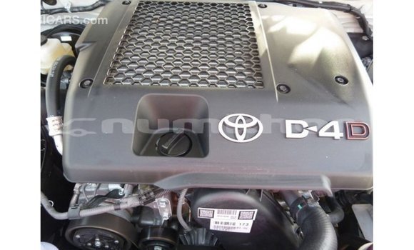 Buy Import Toyota Hilux Other Car in Import - Dubai in Bumthang Buy Import Toyota Hilux Other Car in Import - Dubai in Bumthang