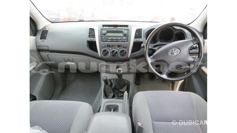 Big with watermark toyota hilux bumthang import dubai 2818