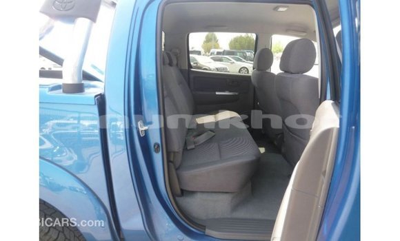 Buy Import Toyota Hilux Blue Car in Import - Dubai in Bumthang Buy Import Toyota Hilux Blue Car in Import - Dubai in Bumthang