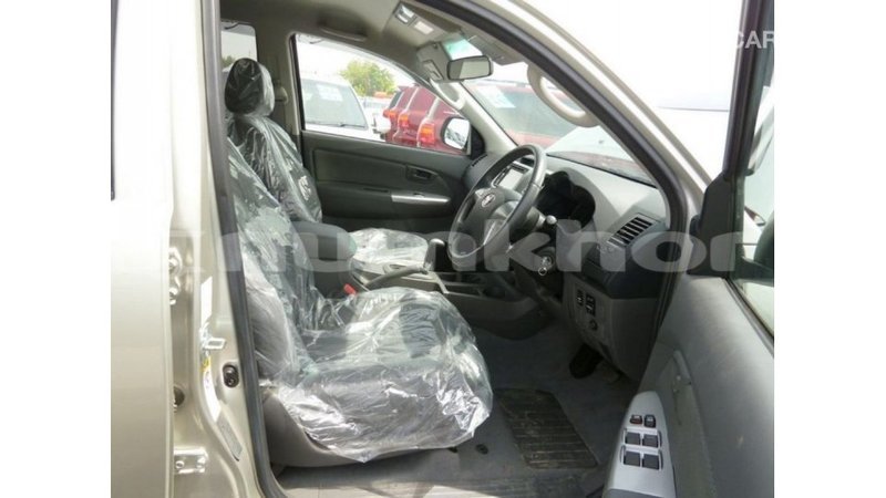 Big with watermark toyota hilux bumthang import dubai 2823