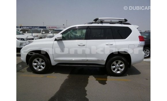 Buy Import Toyota Prado White Car in Import - Dubai in Bumthang Buy Import Toyota Prado White Car in Import - Dubai in Bumthang