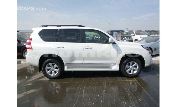 Buy Import Toyota Prado White Car in Import - Dubai in Bumthang Buy Import Toyota Prado White Car in Import - Dubai in Bumthang