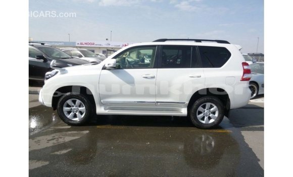 Buy Import Toyota Prado White Car in Import - Dubai in Bumthang Buy Import Toyota Prado White Car in Import - Dubai in Bumthang