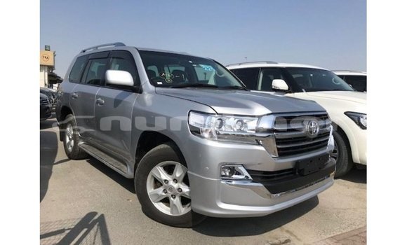 Buy Import Toyota Land Cruiser Other Car in Import - Dubai in Bumthang Buy Import Toyota Land Cruiser Other Car in Import - Dubai in Bumthang