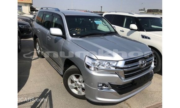 Buy Import Toyota Land Cruiser Other Car in Import - Dubai in Bumthang Buy Import Toyota Land Cruiser Other Car in Import - Dubai in Bumthang