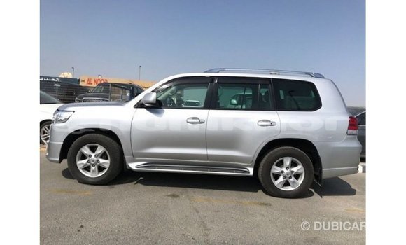 Buy Import Toyota Land Cruiser Other Car in Import - Dubai in Bumthang Buy Import Toyota Land Cruiser Other Car in Import - Dubai in Bumthang