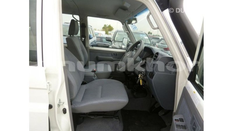 Big with watermark toyota land cruiser bumthang import dubai 2848