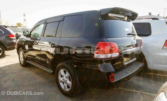 Buy Import Toyota Land Cruiser Black Car in Import - Dubai in Bumthang Buy Import Toyota Land Cruiser Black Car in Import - Dubai in Bumthang