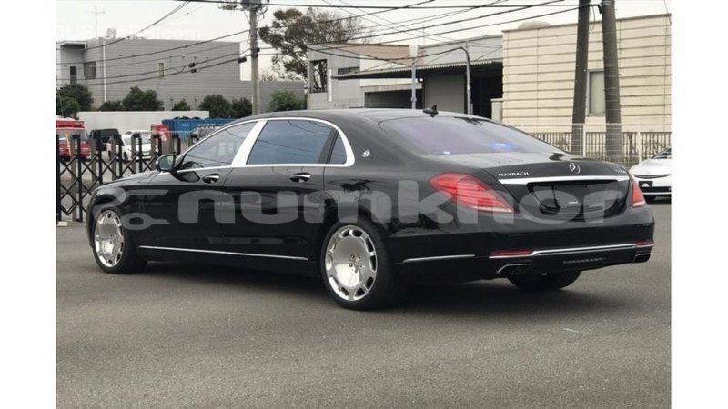 Big with watermark mercedes benz 190 bumthang import dubai 2861