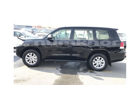 Buy Import Toyota Land Cruiser Black Car in Import - Dubai in Bumthang Buy Import Toyota Land Cruiser Black Car in Import - Dubai in Bumthang