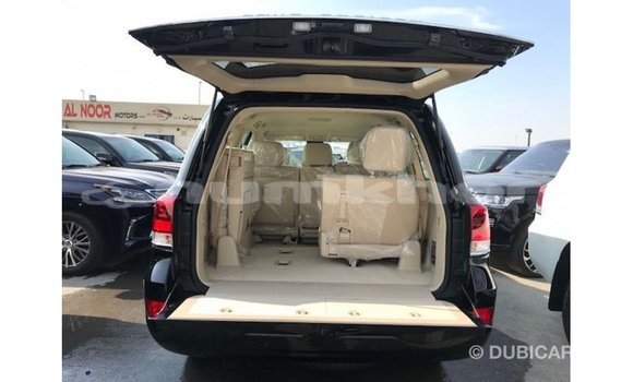 Buy Import Toyota Land Cruiser Black Car in Import - Dubai in Bumthang Buy Import Toyota Land Cruiser Black Car in Import - Dubai in Bumthang