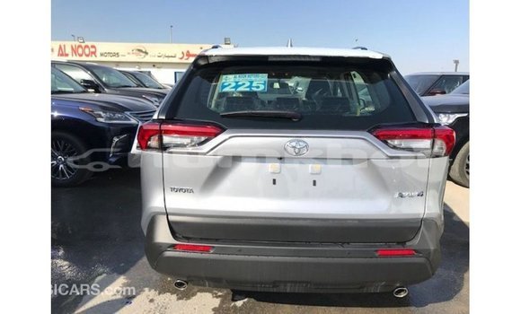 Buy Import Toyota 4Runner Other Car in Import - Dubai in Bumthang Buy Import Toyota 4Runner Other Car in Import - Dubai in Bumthang