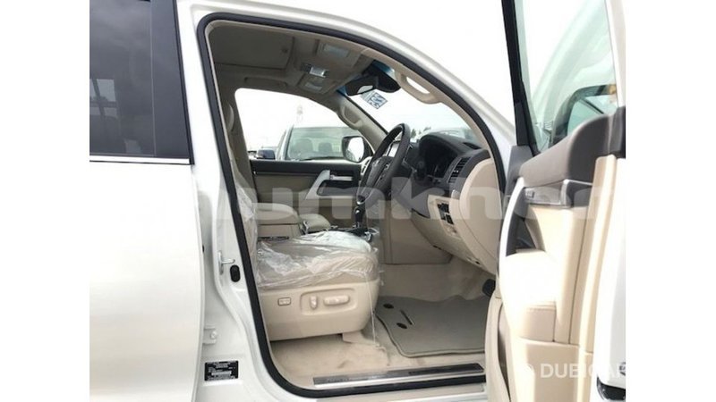 Big with watermark toyota land cruiser bumthang import dubai 2868