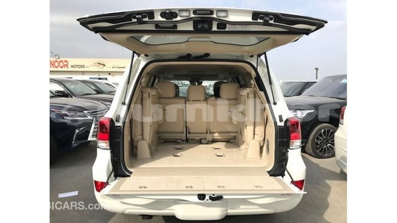 Big with watermark toyota land cruiser bumthang import dubai 2868