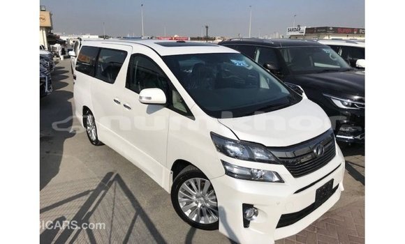 Buy Import Toyota Vellfire White Car in Import - Dubai in Bumthang Buy Import Toyota Vellfire White Car in Import - Dubai in Bumthang