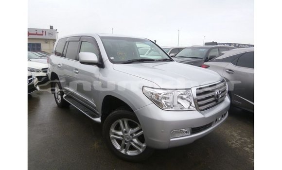 Buy Import Toyota Land Cruiser Other Car in Import - Dubai in Bumthang Buy Import Toyota Land Cruiser Other Car in Import - Dubai in Bumthang