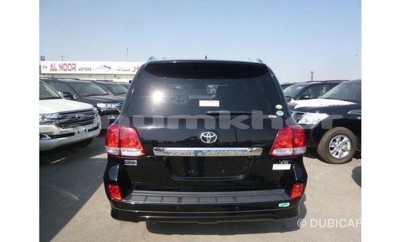 Buy Import Toyota Land Cruiser Black Car in Import - Dubai in Bumthang Buy Import Toyota Land Cruiser Black Car in Import - Dubai in Bumthang
