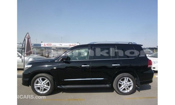 Buy Import Toyota Land Cruiser Black Car in Import - Dubai in Bumthang Buy Import Toyota Land Cruiser Black Car in Import - Dubai in Bumthang