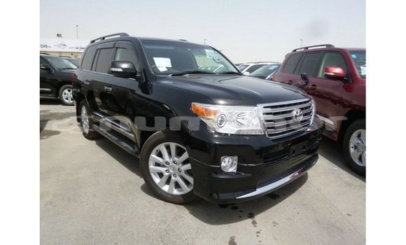 Buy Import Toyota Land Cruiser Black Car in Import - Dubai in Bumthang Buy Import Toyota Land Cruiser Black Car in Import - Dubai in Bumthang