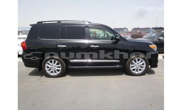 Buy Import Toyota Land Cruiser Black Car in Import - Dubai in Bumthang Buy Import Toyota Land Cruiser Black Car in Import - Dubai in Bumthang