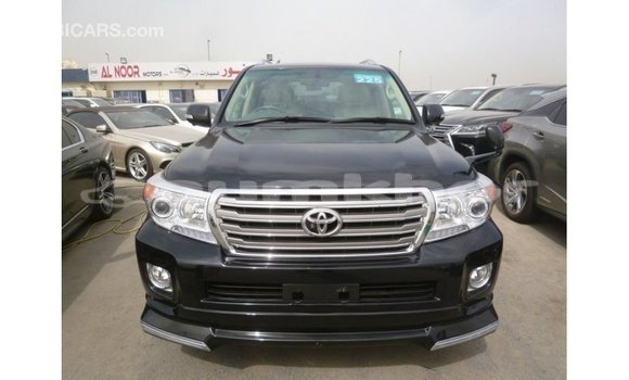 Buy Import Toyota Land Cruiser Black Car in Import - Dubai in Bumthang Buy Import Toyota Land Cruiser Black Car in Import - Dubai in Bumthang