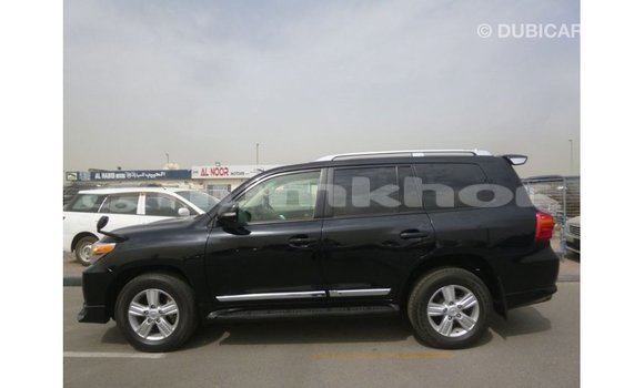 Buy Import Toyota Land Cruiser Black Car in Import - Dubai in Bumthang Buy Import Toyota Land Cruiser Black Car in Import - Dubai in Bumthang