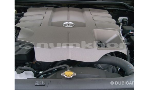 Buy Import Toyota Land Cruiser Black Car in Import - Dubai in Bumthang Buy Import Toyota Land Cruiser Black Car in Import - Dubai in Bumthang