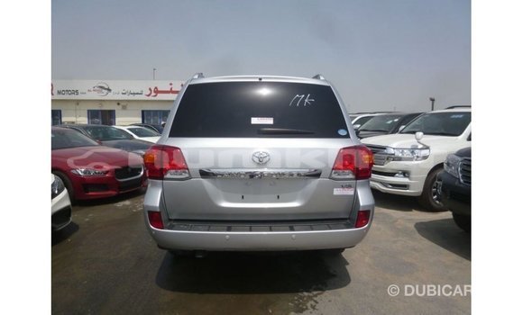 Buy Import Toyota Land Cruiser Other Car in Import - Dubai in Bumthang Buy Import Toyota Land Cruiser Other Car in Import - Dubai in Bumthang