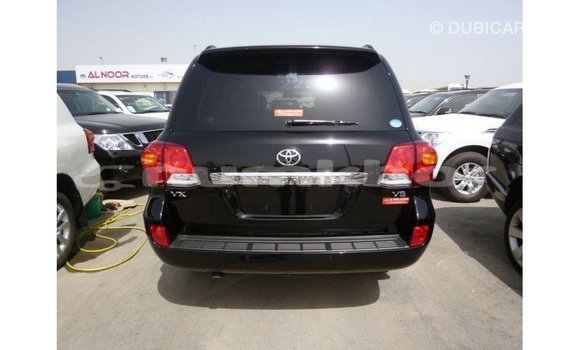 Buy Import Toyota Land Cruiser Black Car in Import - Dubai in Bumthang Buy Import Toyota Land Cruiser Black Car in Import - Dubai in Bumthang