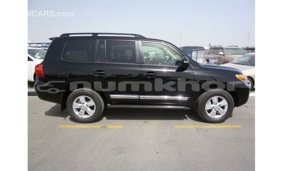 Buy Import Toyota Land Cruiser Black Car in Import - Dubai in Bumthang Buy Import Toyota Land Cruiser Black Car in Import - Dubai in Bumthang