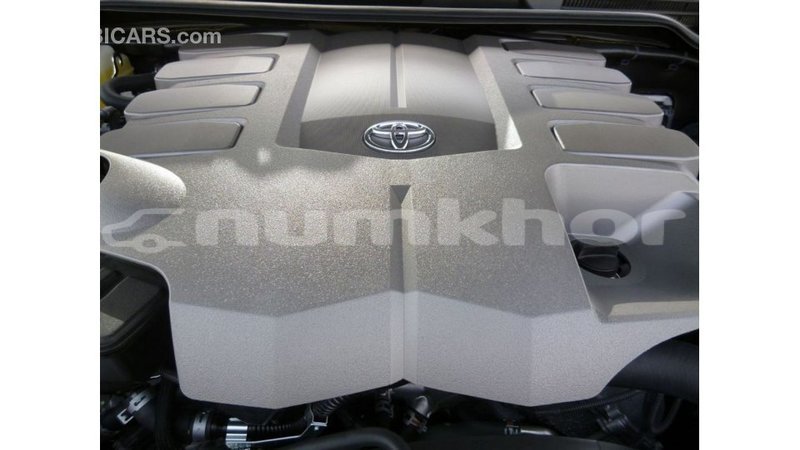 Big with watermark toyota land cruiser bumthang import dubai 2890