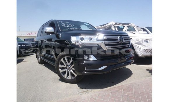 Buy Import Toyota Land Cruiser Black Car in Import - Dubai in Bumthang Buy Import Toyota Land Cruiser Black Car in Import - Dubai in Bumthang