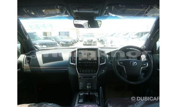 Buy Import Toyota Land Cruiser Black Car in Import - Dubai in Bumthang Buy Import Toyota Land Cruiser Black Car in Import - Dubai in Bumthang